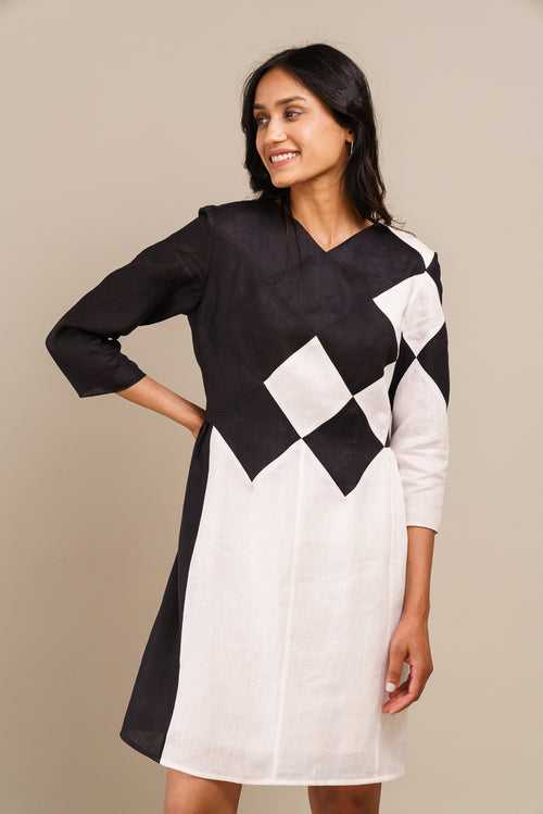 GEOMETRIC PANEL LINEN DRESS