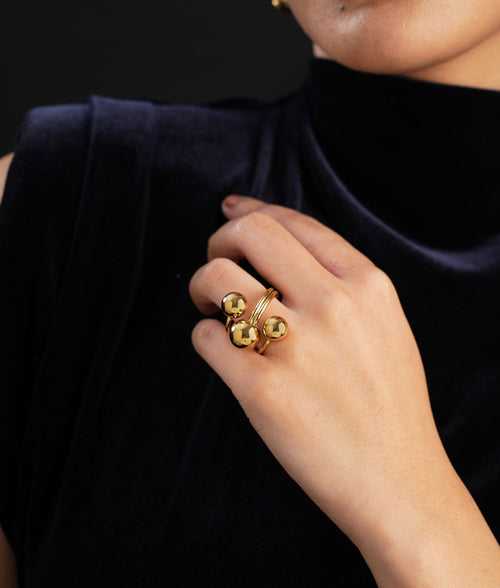 The Lunara Gold Ring