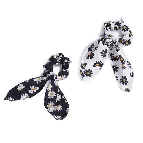 The Daisy Scrunchies - Set of 2