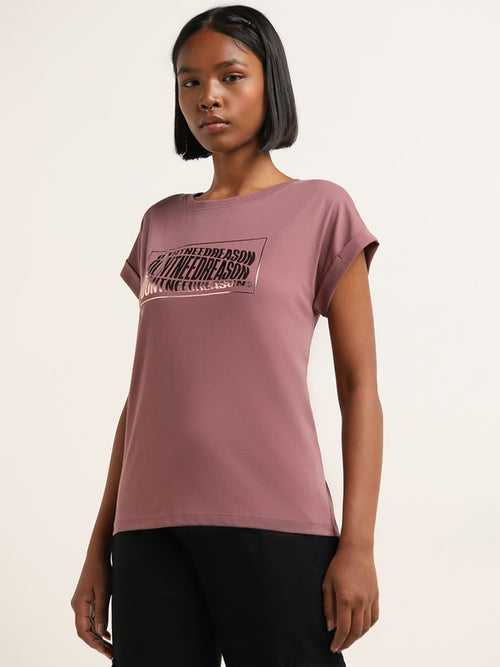 Studiofit Mauve Text Design Cotton T-Shirt