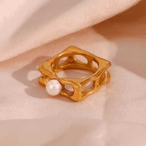 18KT Gold Plated Jade Square Pearl Ring