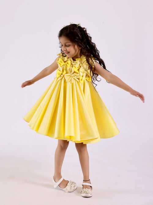 Janya's Closet: Twirly Yellow Bows Dress
