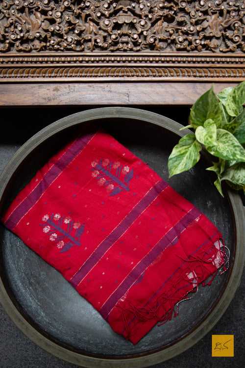 Pravaala Hand spun Cotton Handwoven Jamdani Saree