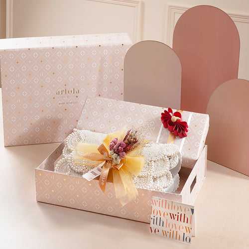 Exquisite Pearls For You Hamper