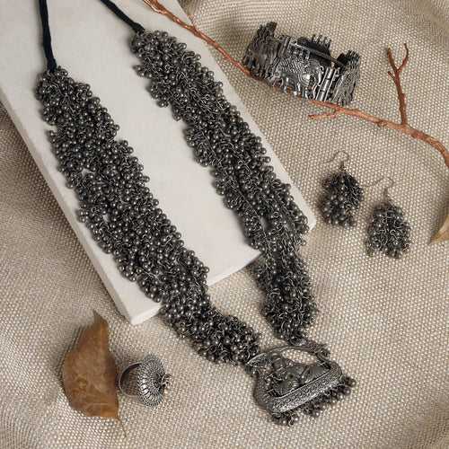 Teejh Sindhu Oxidised Silver Jewellery Gift Set