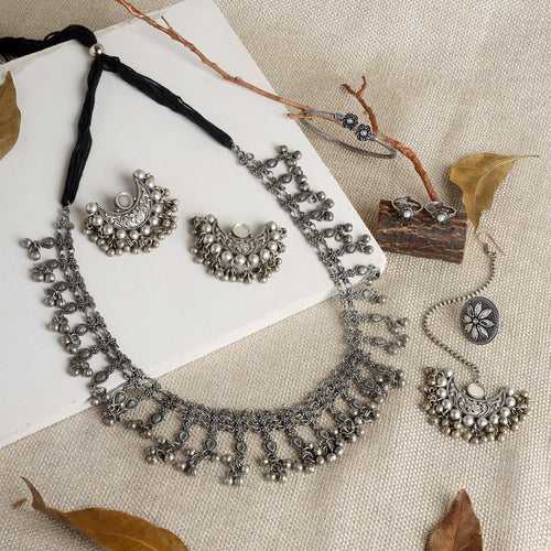 Teejh Vellore Oxidised Silver Jewellery Gift Set