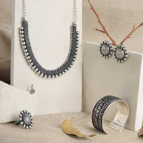 Teejh Kishkindha Oxidised Silver Jewellery Gift Set