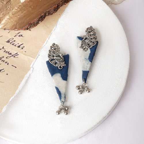 Teejh Devika Indigo Blue Fabric Earring