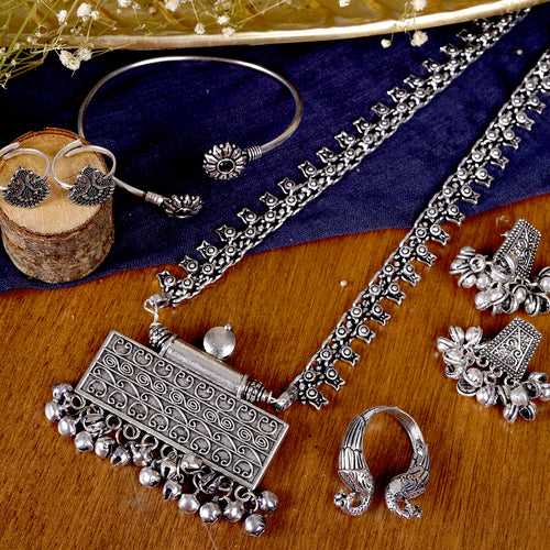 Teejh Driti Metallic Silver Oxidized Jewelry Gift Set