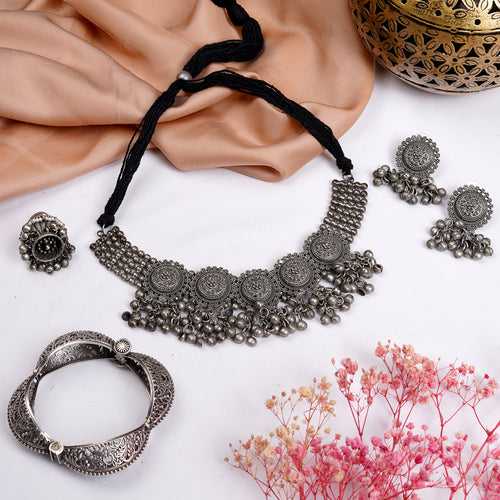 Teejh Mythilil Silver Oxidised Jewelry Gift Set