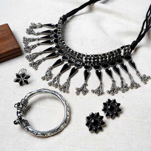 Teejh Ramya Black Stone Silver Oxidised Jewelry Gift Set
