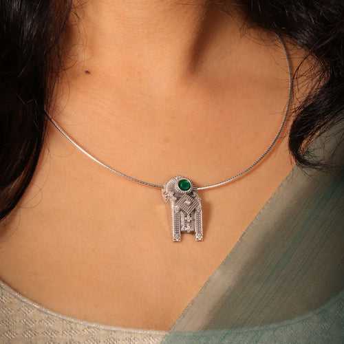 Thoppa Taali Silver Pendant Chain With Green Onyx by MOHA
