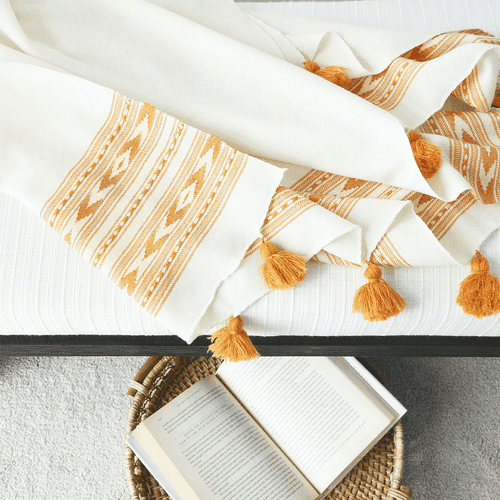 OCHRE & OFF-WHITE GUR THROW