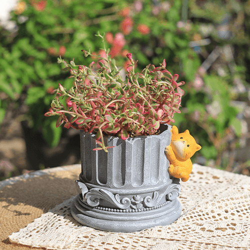 Cute Cat Climbing Up the Pillar Resin Succulent Pot