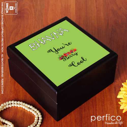 Berry Cool © Personalized Jewellery Box for Girlfriend