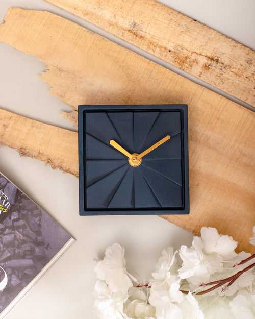 Table Clock - Elegance Royal Blue