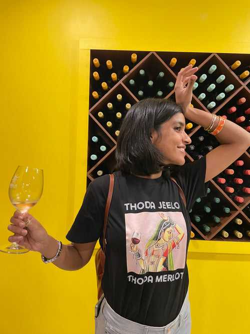 Custom Black T-shirt (Thoda Jeelo Thoda Merlot)