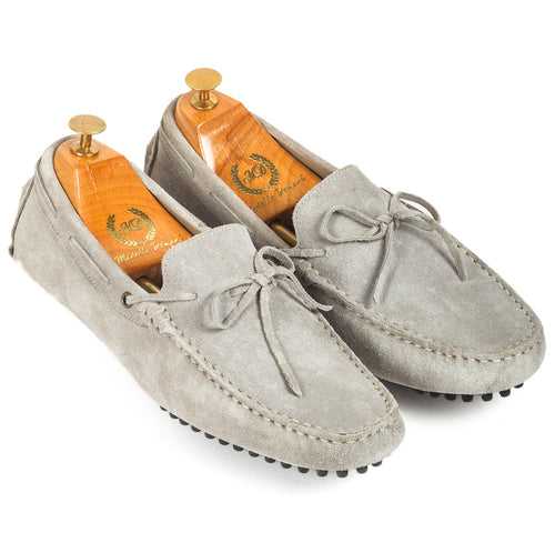 Gommino Suede Bow Loafers (Moon Grey)