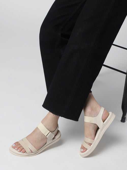 Open-Toe-Flats