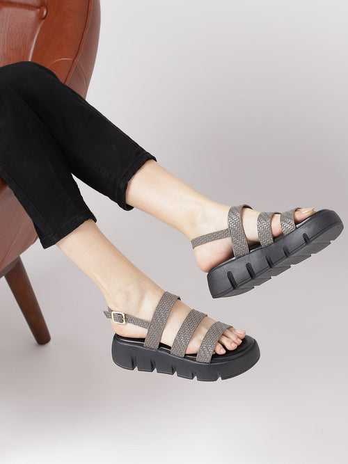 Platform-Sandals