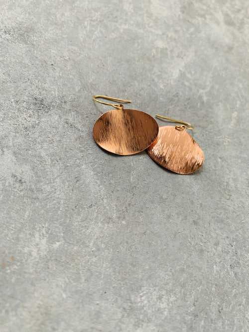 Oval Rose gold earring