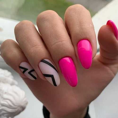 Glossy Pink Geomteric Press on Fake Artificial Nails / tns790