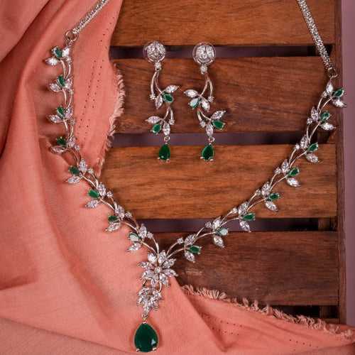 Magical Green Necklace Set