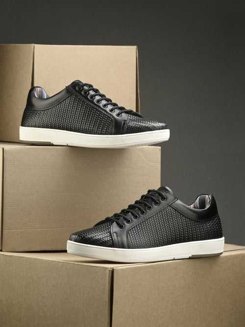 HITZSN_10-Men's Black Leather Lace-Up Sneaker