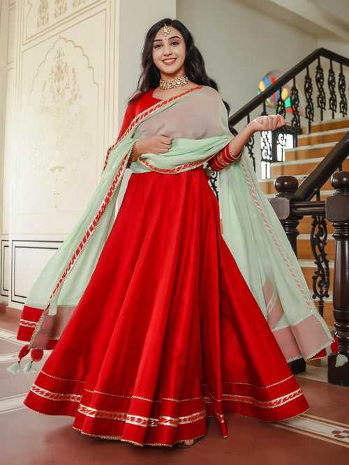 Crimson Red Chanderi Gown With Pista Green Dupatta