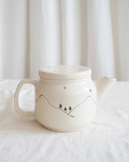 Hills Teapot ( 1 Piece)