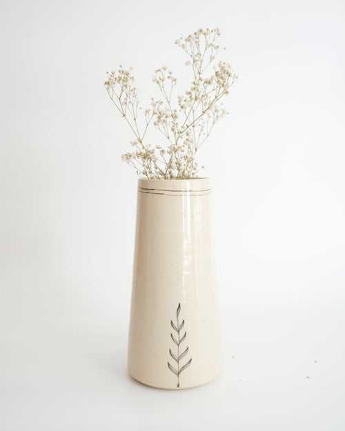 Deodar Flower Vase ( 1 Piece)