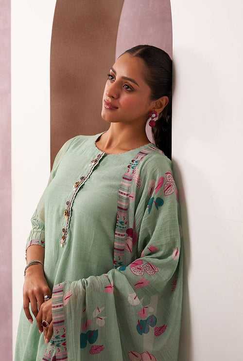 Aqua Classic Mahira Kurta Set