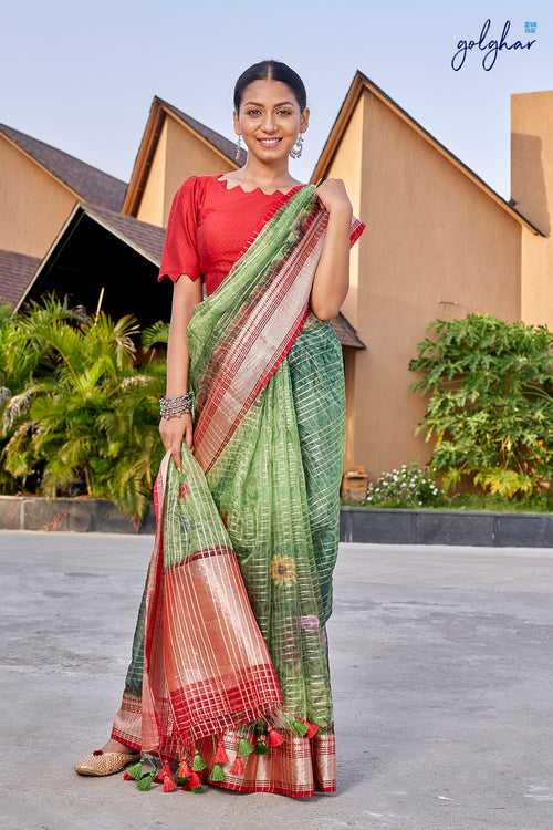 Lush Happy (Saree)