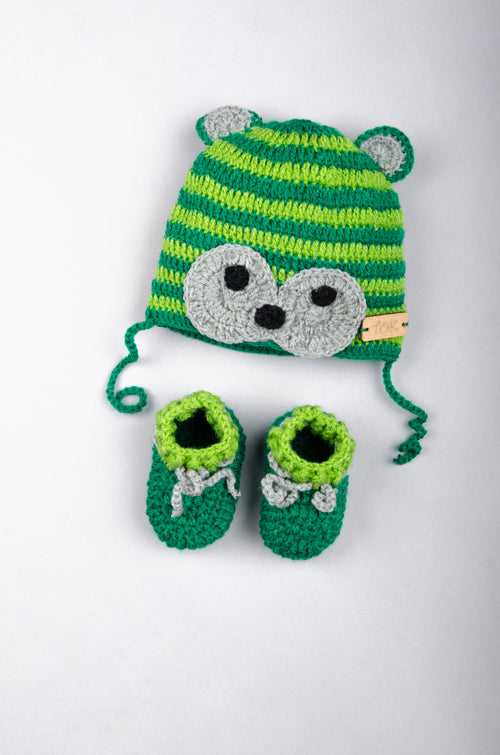 Animal Face Cap with Booties- Green