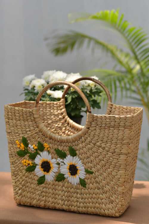 Kouna Handbags with Embroidery