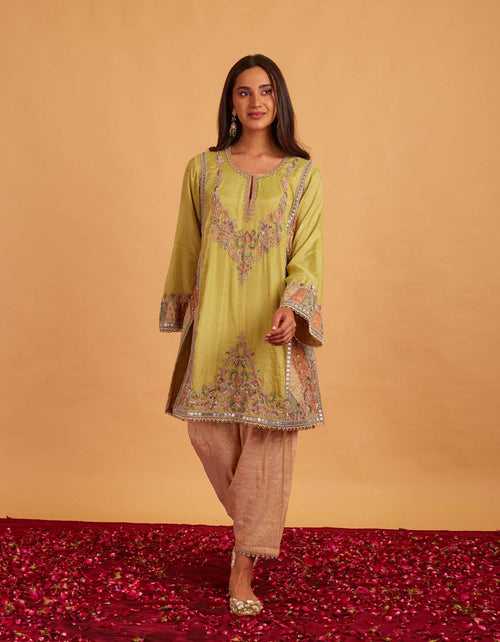 Haar Heavy Kurta Set In Green