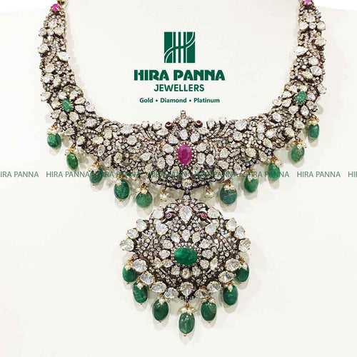 Victoria Ruby & Emerald Neckwear