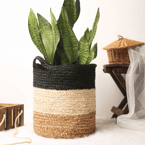 Black Bee Jute Basket