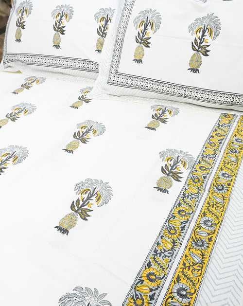 Anaanaas Cotton Double Bedsheet