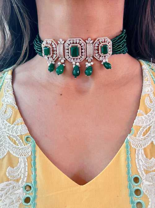 Shazia Green Set (Earrings & Necklace)