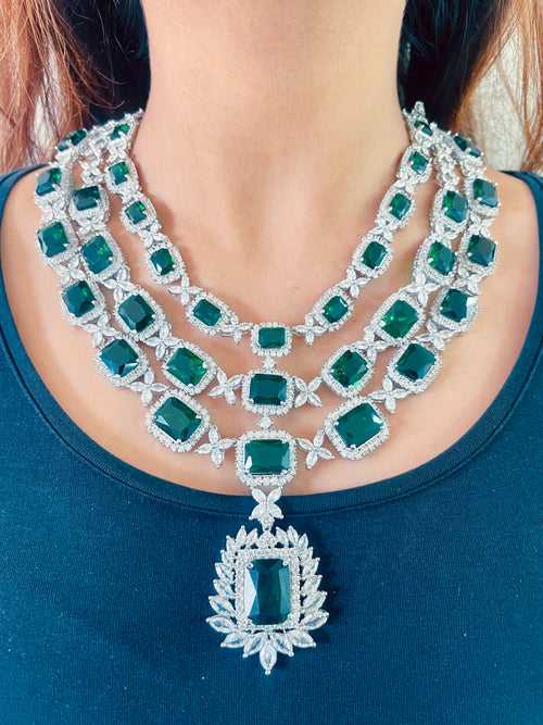 Sydney Emerald Set (Earrings & Necklace)