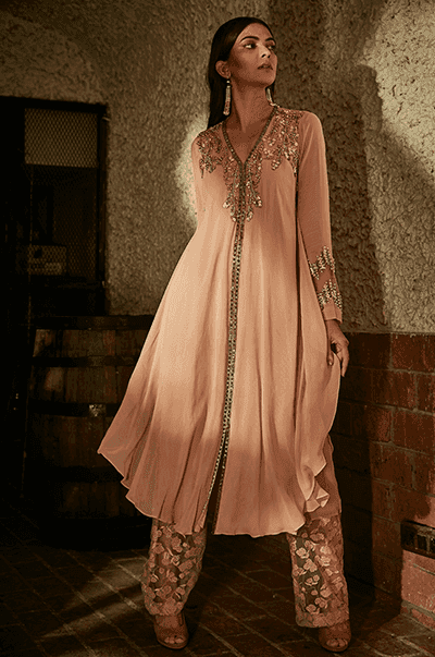 <b>SANYA GULATI</b><br>Blush Pink A-Line Tunic with Pants