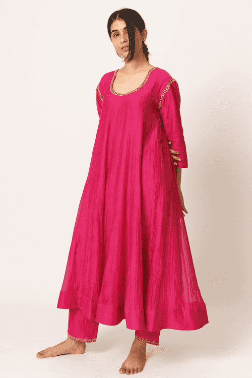 <b>DOT</b><br>Kalidar Chanderi Kurta Set