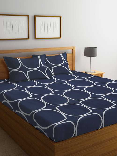 Klotthe Blue Geometric 300 TC Cotton Blend Double Bedsheet with 2 Pillow Covers