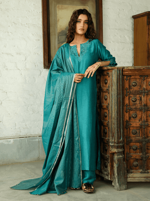 Nusrat Kurta Set