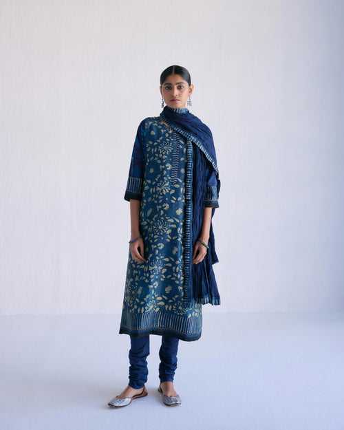 Rozana Cotton Crinkled Dupatta Indigo