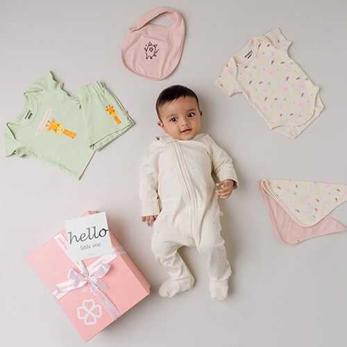 Baby Organic Cotton Gift Set - Happy Fields