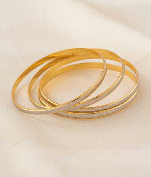 Amira Gold Bangles (Set of 4)