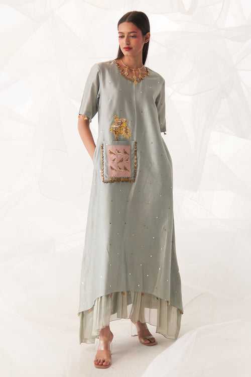 ASYMMETRIC EMBELLISHED POCKET KURTA SET