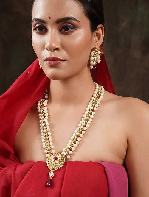 Long Kundan and Pearl Necklace with Earrings